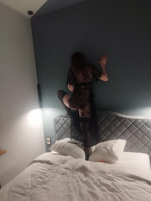Dana (29)