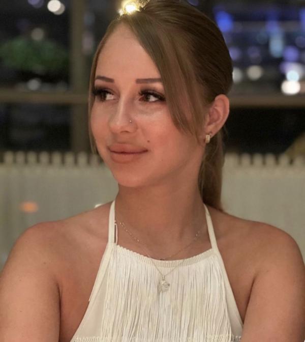Лина (27)