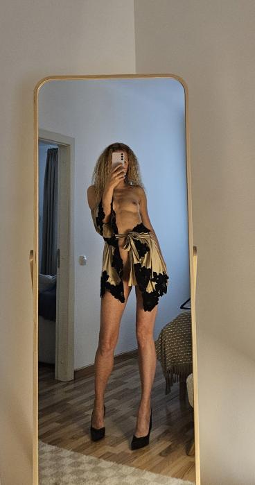 Allise (31)