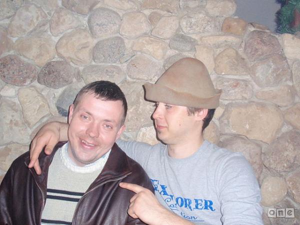 Edgars (42)