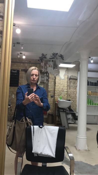 Andra (49)
