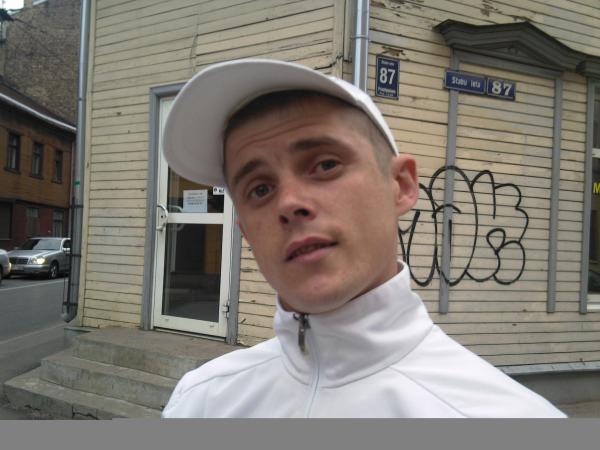 Aleksej (31)