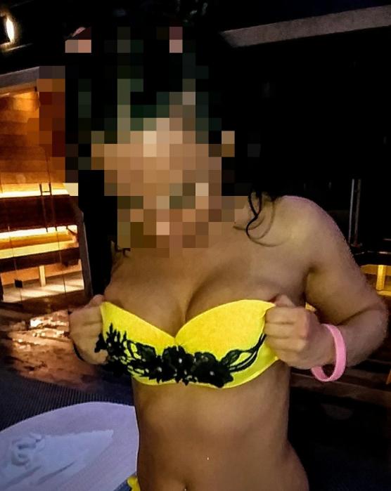 Veronica (27)