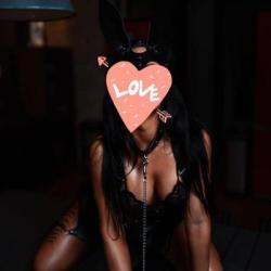 LUXURYGirl