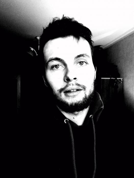 Aleksey (23)