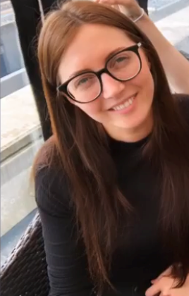 Ieva Nagle (32)