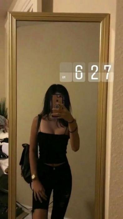 Anya (19)