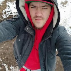 Виктор