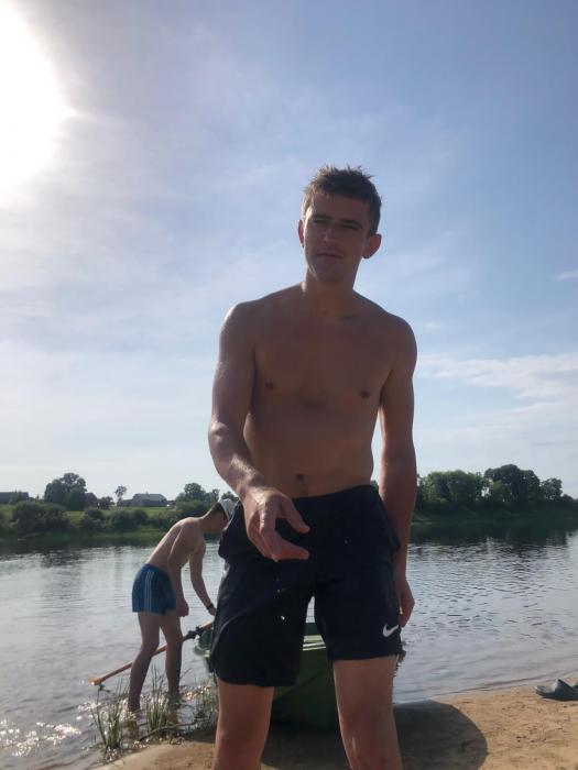 Jānis (28)
