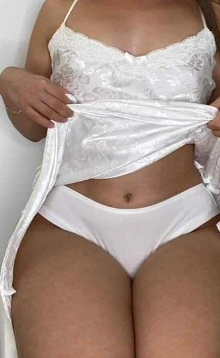 Krista (39)