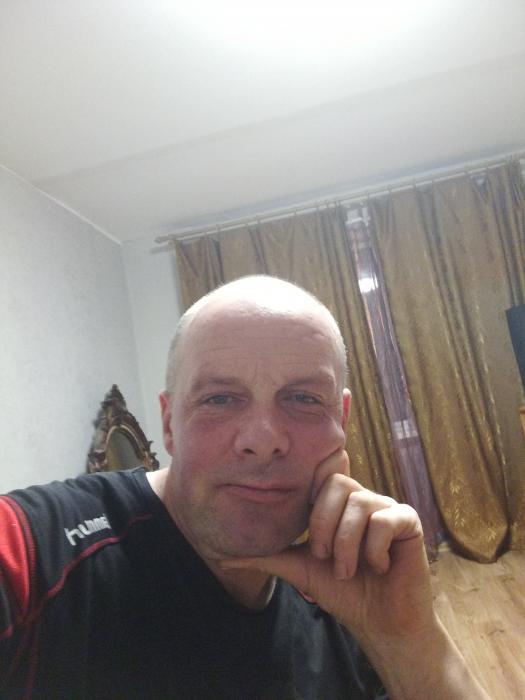 Денис (44)