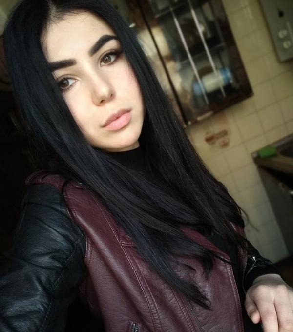 Алина (28)