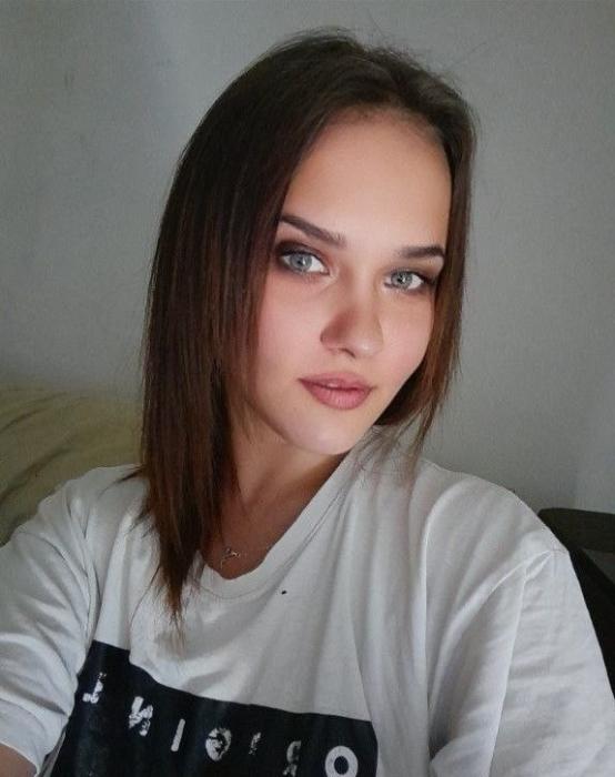Alina (29)