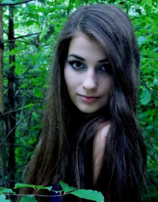 Alina (29)