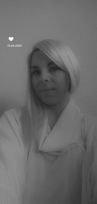 Kristine. (39)