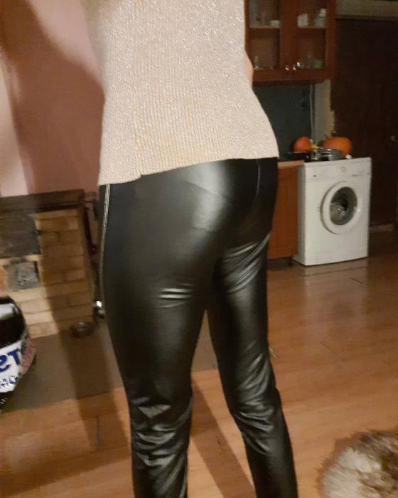 Abby (22)