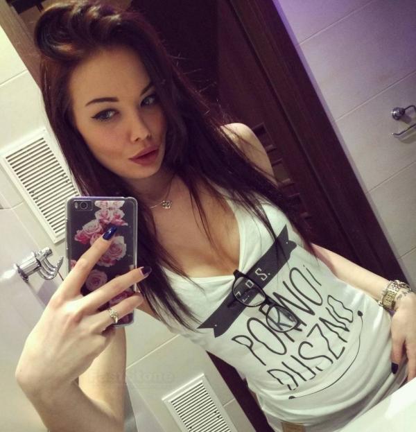 kira (28)