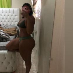 Alejandra 01
