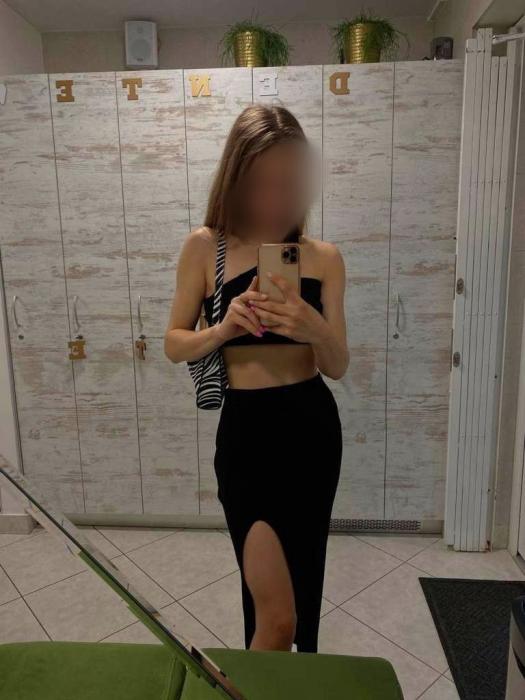 Lisa (21)