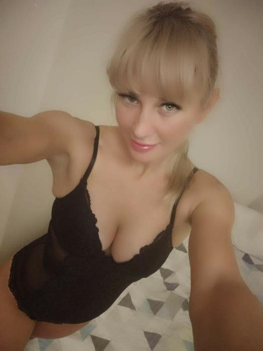 ZLATA (30)