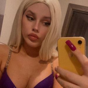 BLONDE SEXY GIRL