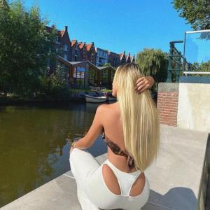 Squirting Girl
