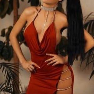 Queen24/7️