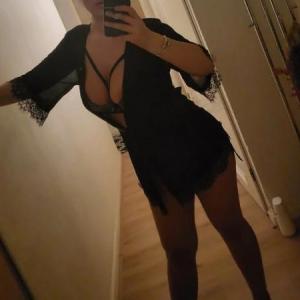 Kamilla24-00