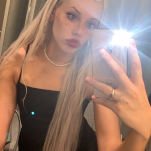 ANAL QUEEN