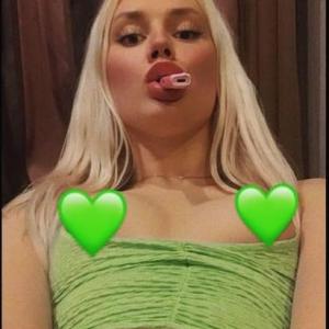 HORNY GIRL