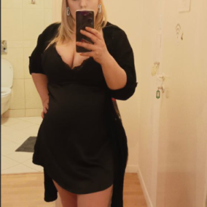 Полина