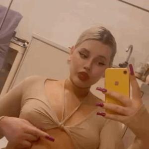 BLONDE SEXY GIRL