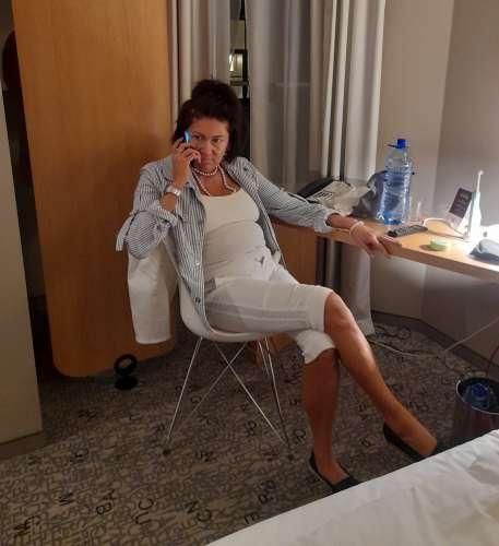 Izabella (45)