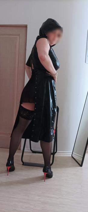 Lady Nika (36)