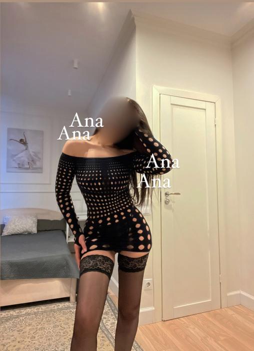 A N N A (28)