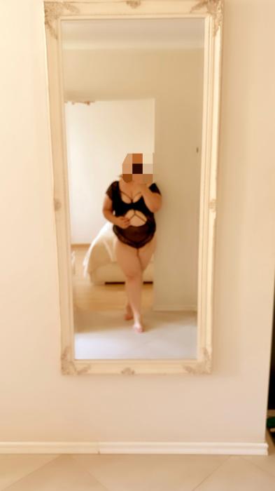  (0)