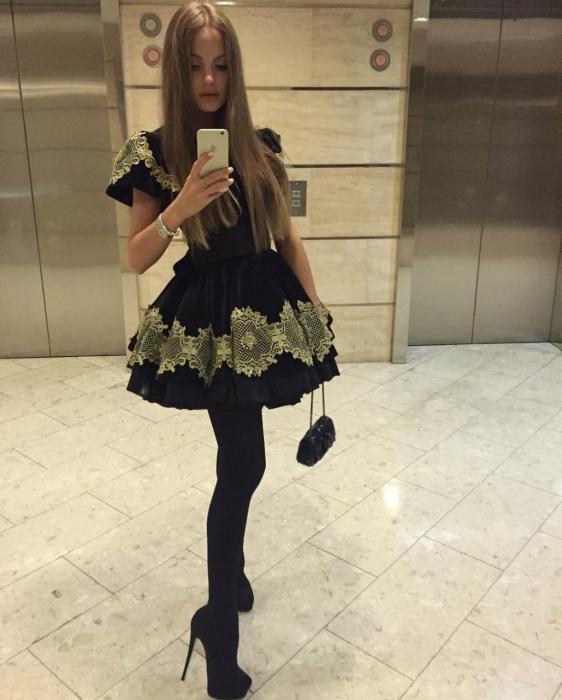 Алина (25)