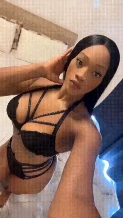  Lina  (26)