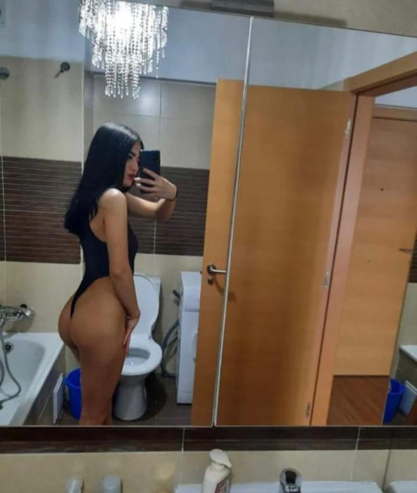 Bela (24)