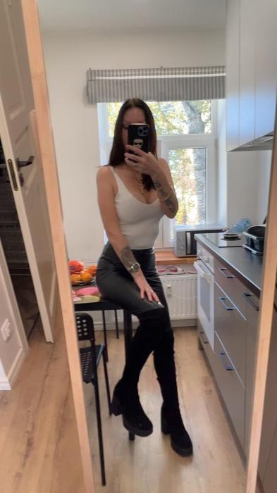  (0)
