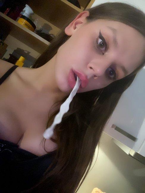 Клара (19)
