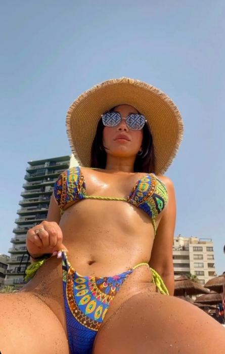 ️ Vanessa ️ (26)