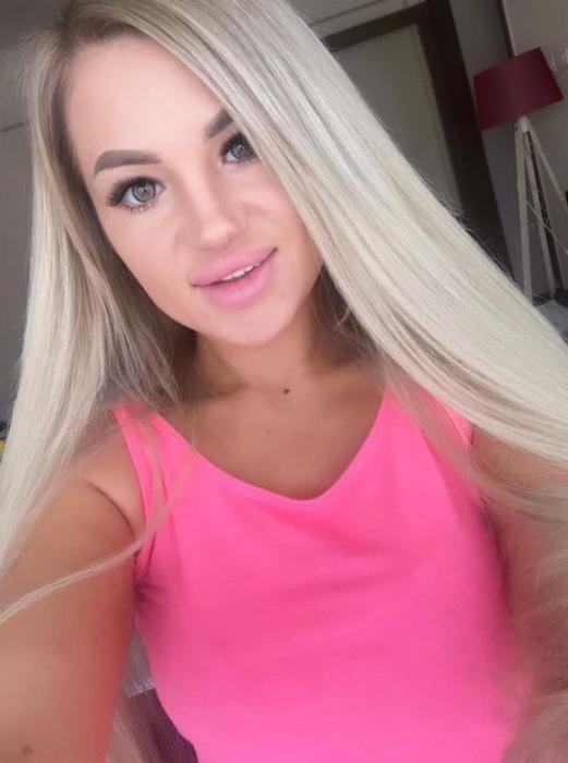 Алина (23)