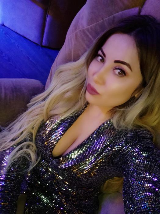 ZLATA (26)