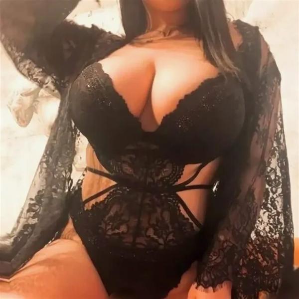 БРЮНЕТКАOUTCALL (25)