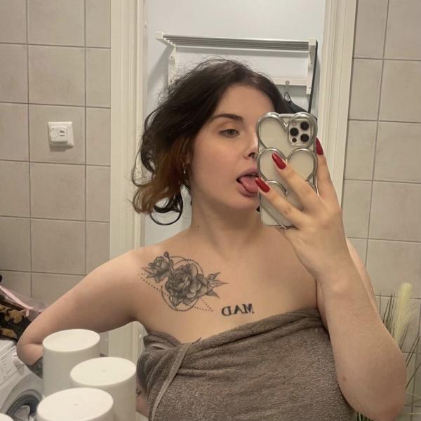 Диана (22)