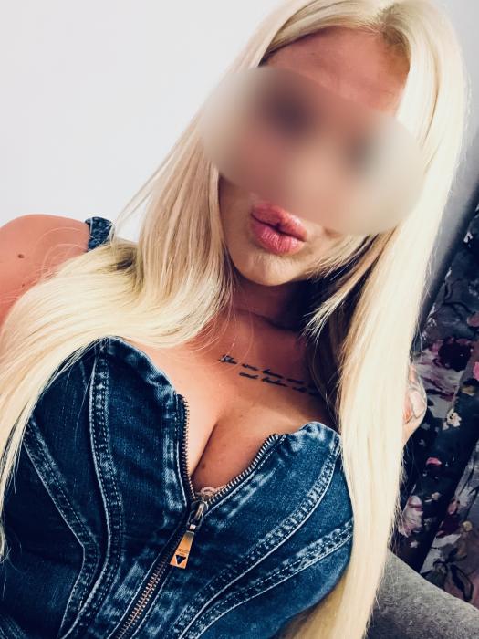 Emilija (27)
