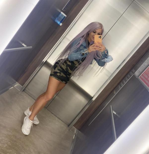 Alina (23)