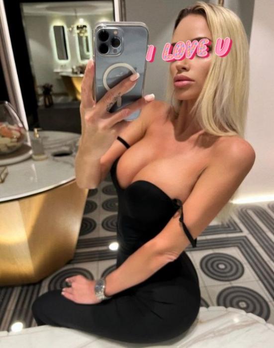 Lola (27)
