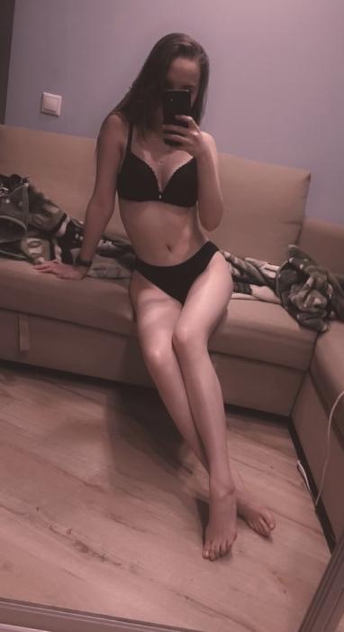  (0)